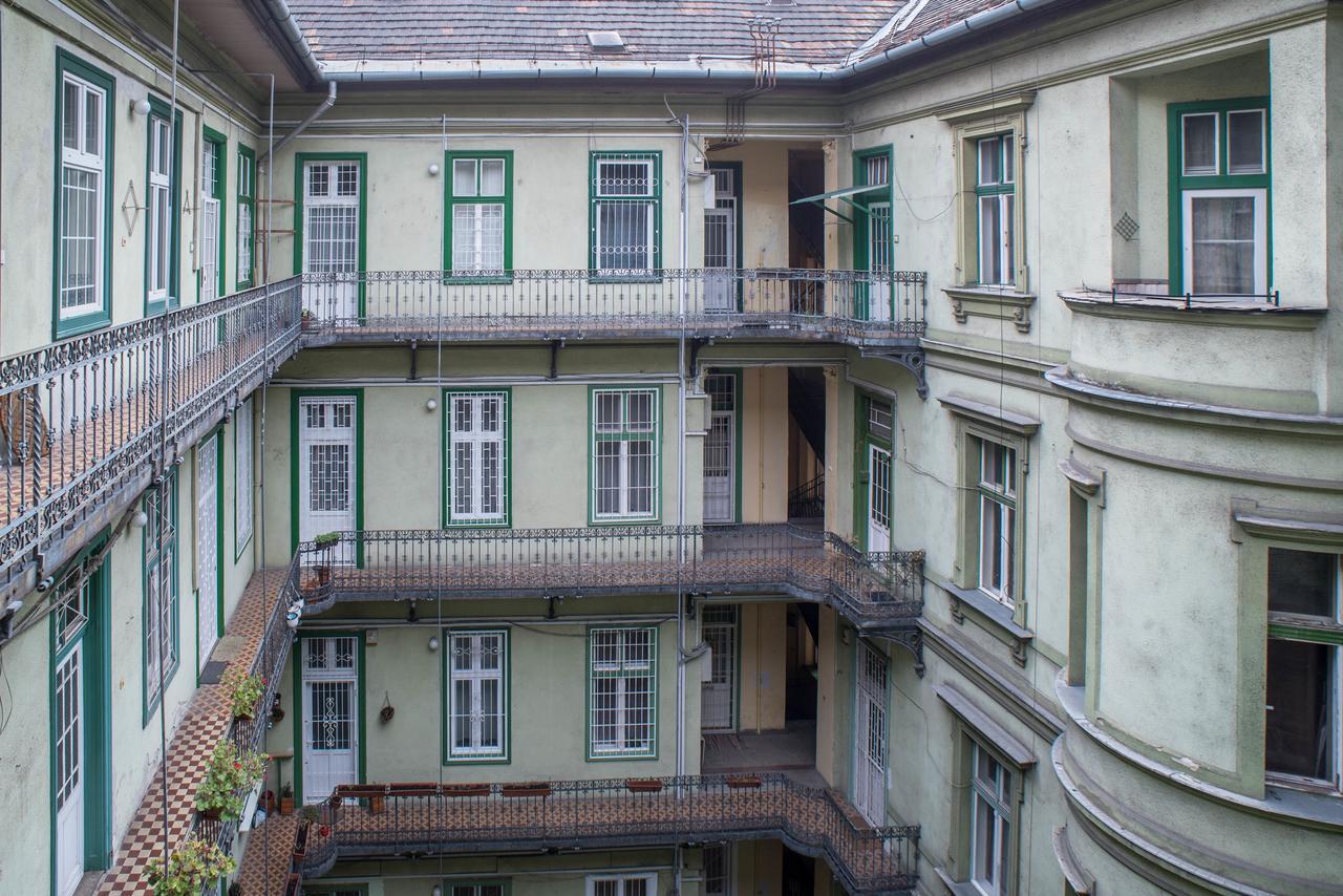 Nine Trees Apartment Budapest Extérieur photo