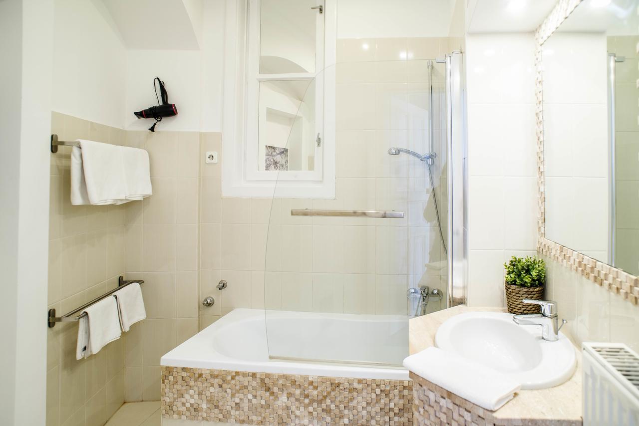 Nine Trees Apartment Budapest Extérieur photo
